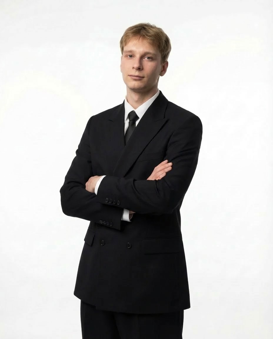 Глеб Шумилов — Юрист | REVERA
