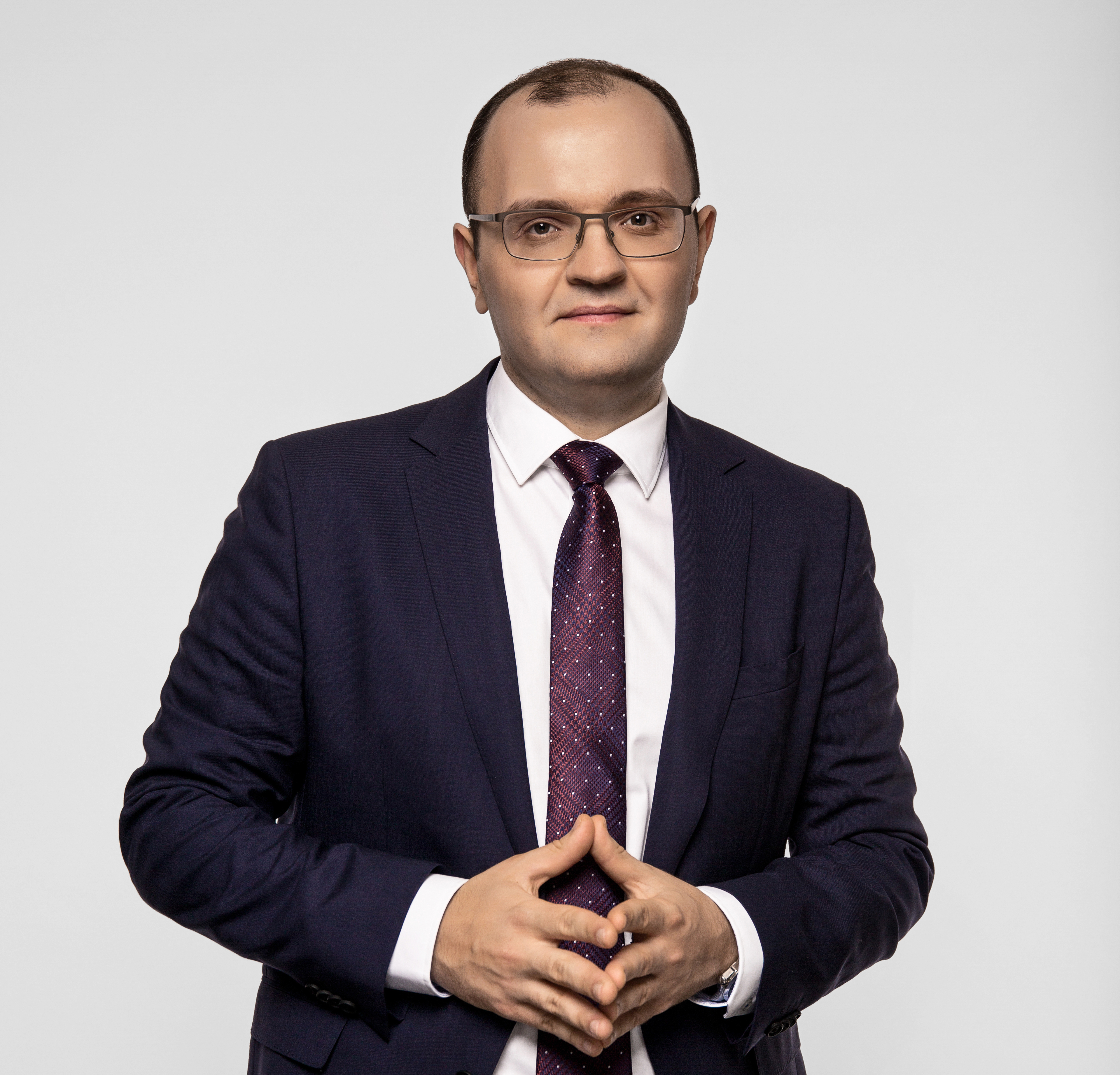 Александр Антонов
