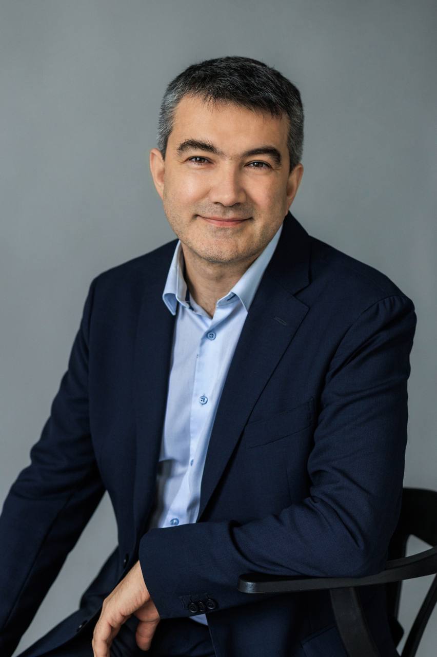 Роман Ефимов